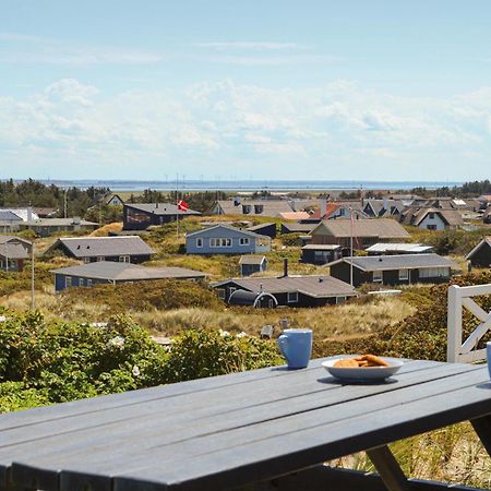 Nice Home In Ringkobing With Kitchen Søndervig 외부 사진